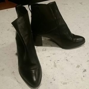 Clarks ankle boot